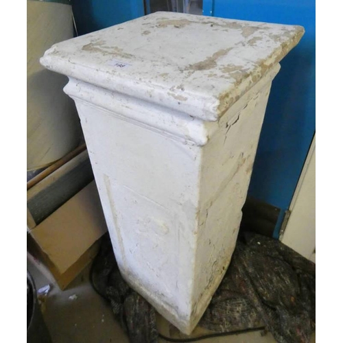 198 - PAINTED RECONSTITUTED STONE GARDEN PLINTH WITH FIGURAL DECORATION.  80 CM TALL X 34 CM WIDE