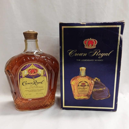 2017 - 1 BOTTLE CROWN ROYAL FINE DE LUXE BLENDED CANADIAN WHISKY, 1975 BOTTLING A03119075 - 75CL, 80 PROOF,... 