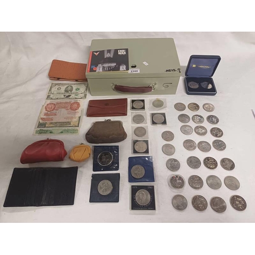 2399 - SELECTION OF VARIOUS COINS, BANKNOTES, STAMPS, ETC, TO INCLUDE NUMEROUS COMMEMORATIVE £5/CROWN COINS... 