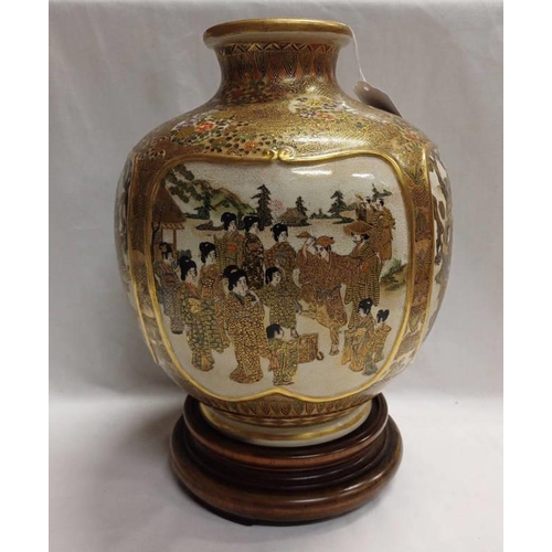 3001 - 19TH CENTURY JAPANESE SATSUMA VASE WITH FIGURAL SCENE DECORATION WITH RED SEAL TO BASE, 26CM TALL