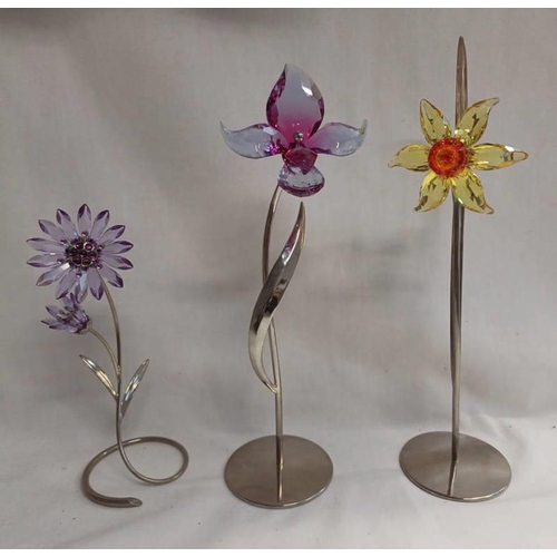 3049 - 3 BOXED SWAROVSKI CRYSTAL PARADISE FLOWERS DACALI LIGHT TOPAZ, DORORA FUCHSIA RAIN & DRINA VIOLET