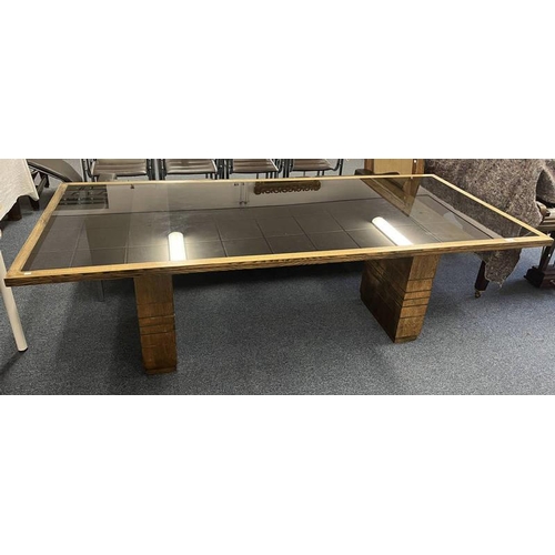 4 - LATE 20TH CENTURY OAK RECTANGULAR DINING TABLE WITH GLASS INSET TOP & BRASS BANDING INLAY, 216CM LON... 