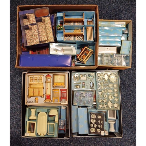 4065 - SELECTION OF VARIOUS DOLLS HOUSE FURNITURE & ACCESSORIES