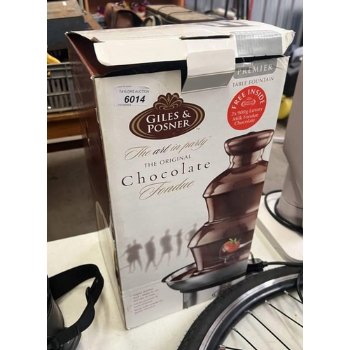 6014 - GILES & POSNER CHOCOLATE FOUNTAIN IN BOX