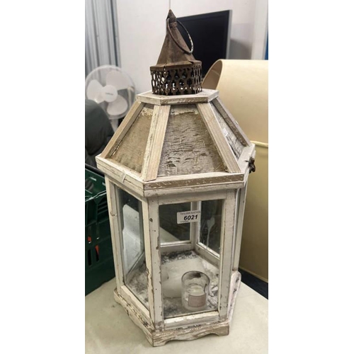 6021 - WOOD AND GLASS LANTERN