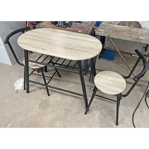 6055 - 21ST CENTURY METAL AND WOOD BREAKFAST TABLE AND 2 CHAIRS