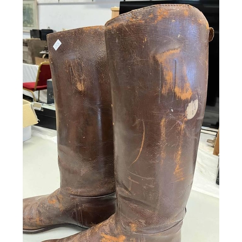 1430 - PAIR OF BROWN LEATHER RIDING BOOTS BY GORDON & CO LONDON