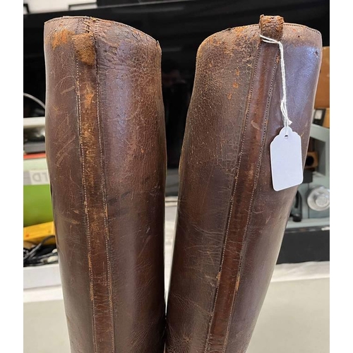 1430 - PAIR OF BROWN LEATHER RIDING BOOTS BY GORDON & CO LONDON