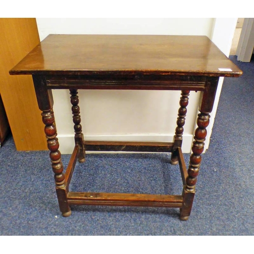 5027 - 19TH CENTURY OAK LAMP TABLE ON TURNED SUPPORTS, LENGTH 73CM