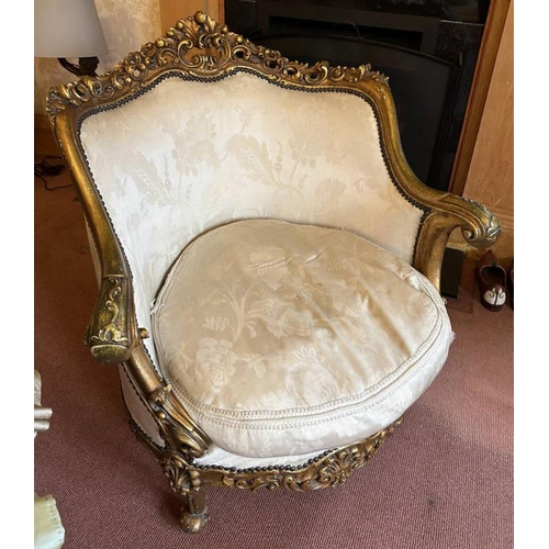 5166 - GILT FRAMED TUB CHAIR ON CABRIOLE SUPPORTS & DECORATIVE CARVING. 95 CM TALL
