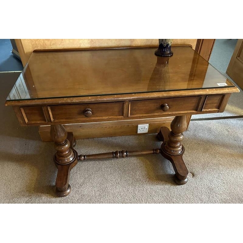 5182 - 19TH CENTURY MAHOGANY WASHSTAND WITH 2 DRAWERS ON TURNED COLUMNS AND SPREADING SUPPORTS.  93 CM WIDE