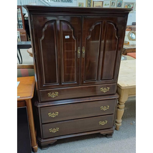 5245 - MAHOGANY LINEN PRESS WITH 2 PANEL DOORS OPENING TO FITTED INTERIOR OVER 3 DRAWERS ON BRACKET SUPPORT... 