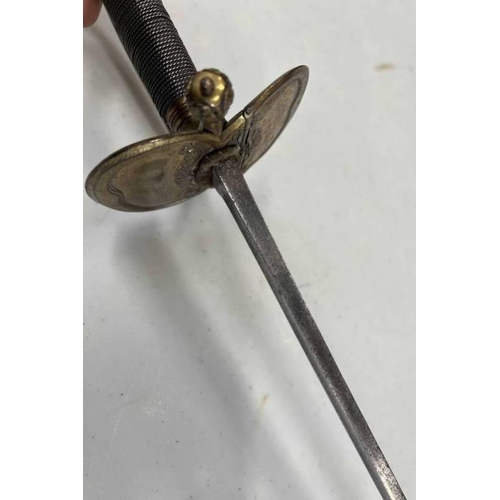 1126 - 1796 PATTERN INFANTRY OFFICER'S SWORD WITH 80.4CM LONG SINGLE EDGE BLACK, CHARACTERISTIC GILT HILT W... 