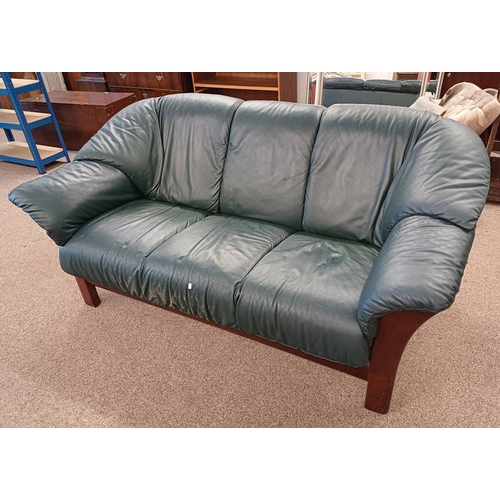 108 - GREEN LEATHER STRESSLESS 3 SEATER SETTEE