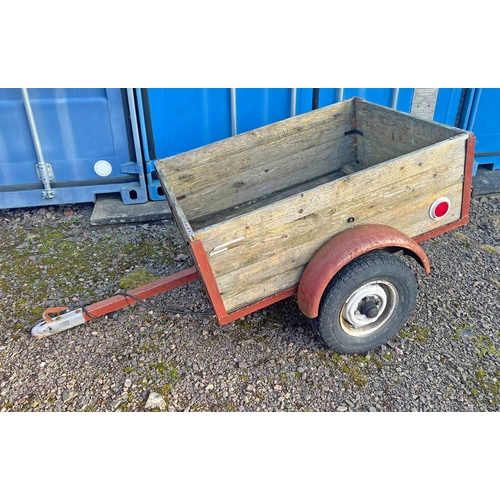 6091 - 2 WHEELED TRAILER (AF)