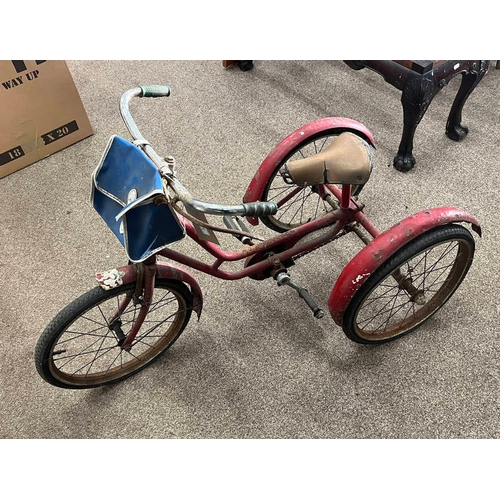 71 - 20TH CENTURY CHILD'S TRICYCLE STAMPED NORMAN, ASHFORD, ENGLAND