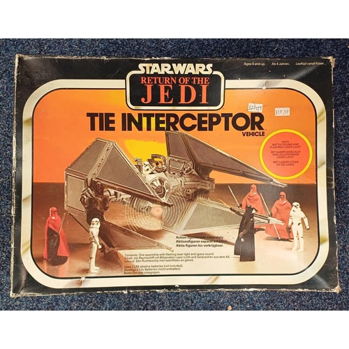 2410 - STAR WARS: RETURN OF THE JEDI TIE INTERCEPTOR. UNUSED