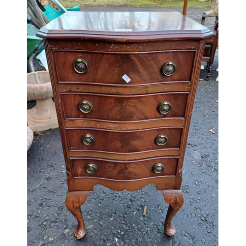 5022 - 20TH CENTURY MAHOGANY CHEST OF DRAWERS WITH SERPENTINE FRONT & 4 DRAWERS ON QUEEN ANNE SUPPORTS.  77... 