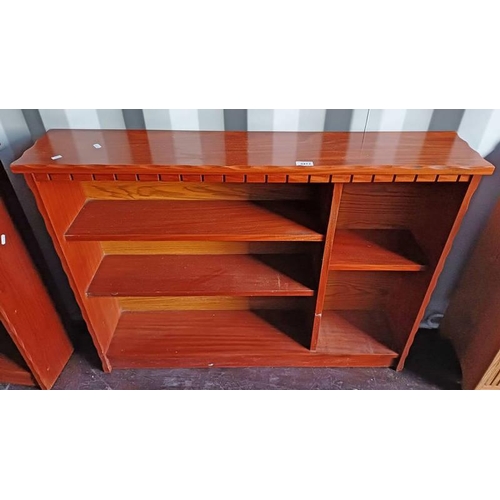 5413 - MAHOGANY OPEN BOOKCASE 78 CM X 106 CM LONG