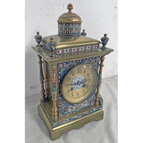 1363 - GILT BRASS & CHAMPLEVE ENAMEL MANTLE CLOCK WITH DECORATIVE COLUMNS & DOMED TOP, 33CM TALL