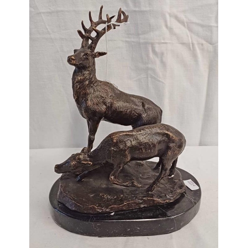 3165 - BRONZE SCULPTURE OF A DEER AND STAG ON MARBLE BASE,  23.5 CM TALL