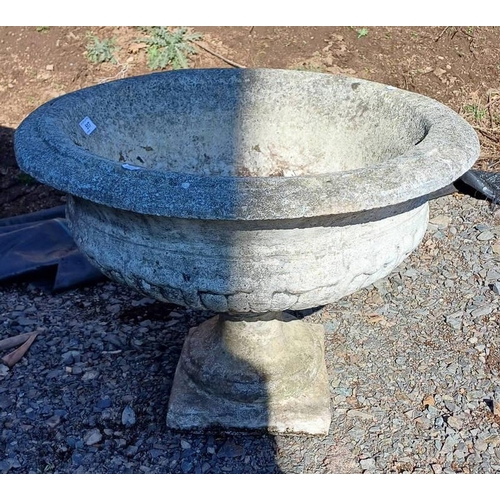 517 - RECONSTITUTED STONE GARDEN URN ON PEDESTAL WITH SQUARE BASE.  65 CM TALL