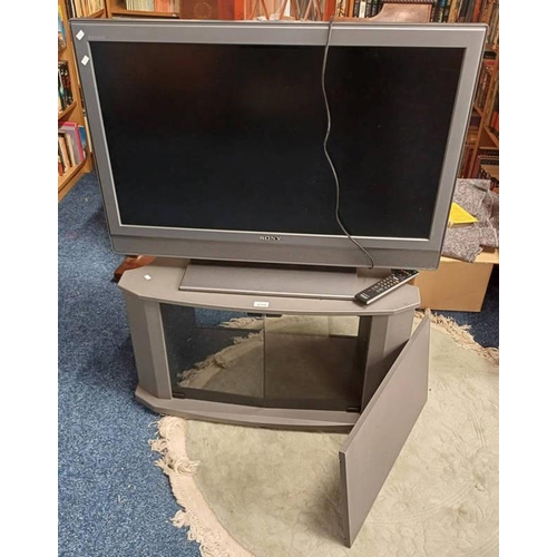 6100 - SONY BRAVIA 37'' TV AND STAND