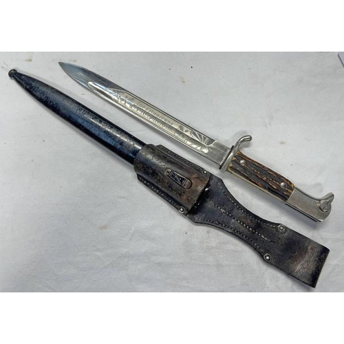 1047 - WW2 GERMAN K98 STAG GRIP DRESS BAYONET BY E PACK & SOHNE SOLINGEN, THE 23.7 CM LONG BLADE ETCHED ''Z... 