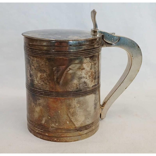 14 - LATE 18TH OR EARLY 19TH CENTURY SCOTTISH PROVINCIAL SILVER LIDDED TANKARD WITH RIBBED DECORATION AND... 