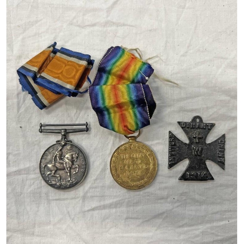 1557 - PAIR OF WW1 MEDALS TO 406202 CPL. E.G. KERR R.E (ROYAL ENGINEERS) ALONG WITH A WW1 BRITISH ANTI-GERM... 