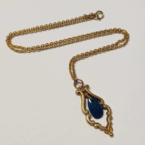 251 - 9CT GOLD HARDSTONE PENDANT ON A 9CT GOLD CHAIN - 6.6 G