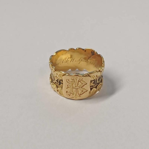 265 - GEORGE IV 18CT GOLD MEMORIAM RING DATED 1829 - RING SIZE T, 7.8G