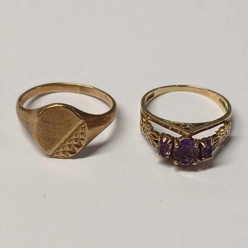 29 - 9CT GOLD SIGNET RING & 9CT GOLD AMETHYST SET RING - 6.8 G