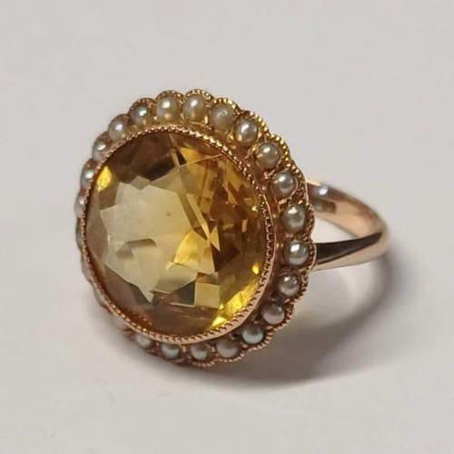 362 - EARLY 20TH CENTURY GOLD CITRINE & SEED PEARL SET RING