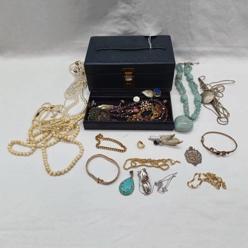 388 - BLUE JEWELLERY BOX & CONTENTS, INCLUDING FACETED AMETHYST BEAD NECKLACE, PAIR 925 SILVER CUFFLINKS, ... 