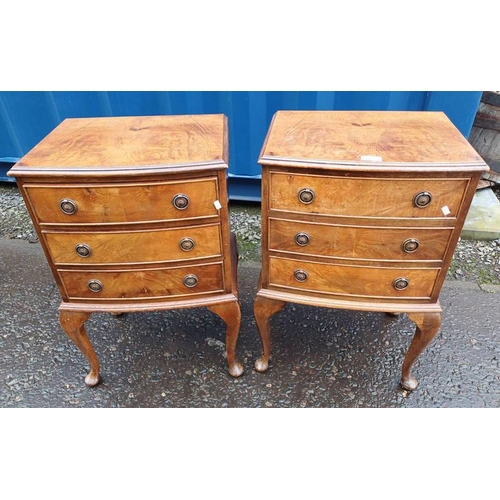 5457 - PAIR OF 20TH CENTURY WALNUT 3 DRAWER BEDSIDE CHESTS ON QUEEN ANNE SUPPORTS