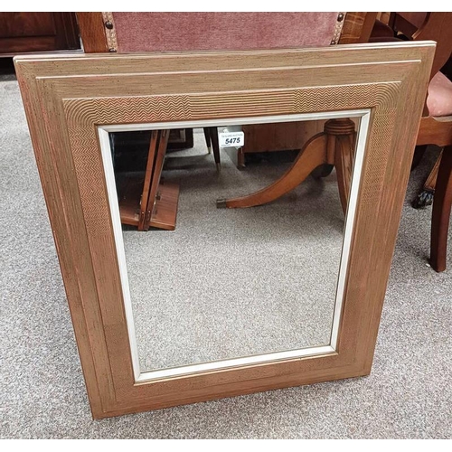 5475 - GILT FRAMED RECTANGULAR MIRROR, INNER DIMENSIONS 39CM X 49CM