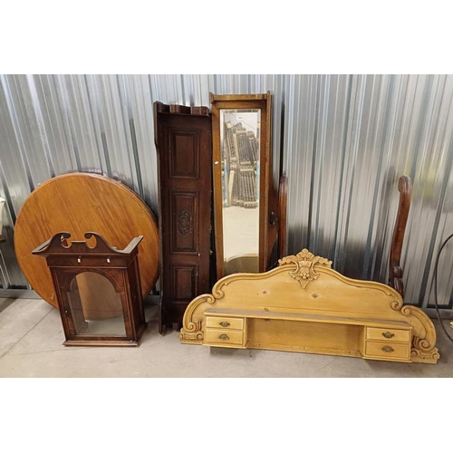 5505 - PINE GALLERY WITH CARVED GRAPE DECORATION & 4 DRAWERS, MAHOGANY CLOCK HOOD, OAK MIRROR BACK ETC - 6 ... 