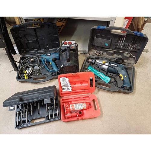 6147 - CASED TITAL ROMEY HAMMER, CASED TITAN DRILL, KENNEDY 2 TONNE BOTTLE JACK, HONEYWELL 2000W HEATER ETC... 