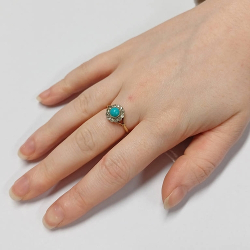 53 - EARLY 20TH CENTURY 18CT GOLD TURQUOISE & DIAMOND CLUSTER RING, THE TURQUOISE SET WITHIN A SURROUND O... 