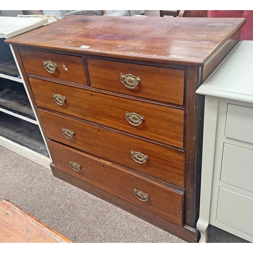 124 - 19TH CENTURY MAHOGANY CHEST OF 2 SHORT OVER 3 LONG DRAWERS ON PLINTH BASE, 90CM TALL X 97CM WIDE