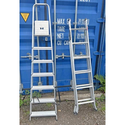 6009 - 2 ALUMINIUM STEP LADDERS