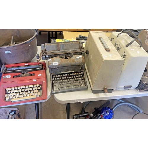 6040 - 2 CASED SEWING MACHINES, IMPERIAL 65 TYPEWRITER & 1 OTHER