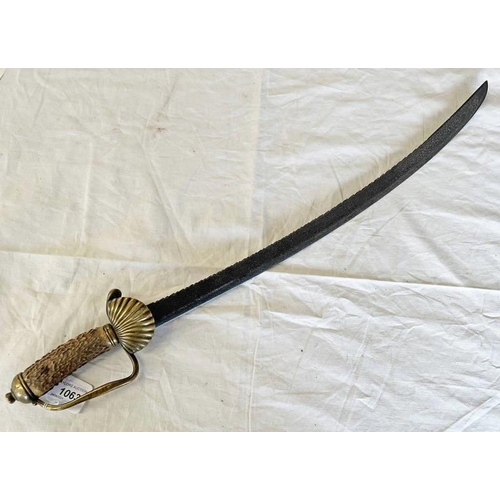 1063 - 18TH / 19TH CENTURY GERMAN HUNTING SWORD WITH 57 CM LONG CURVED SAW BACK BLADE, SHELL GRIP WITH D-SH... 