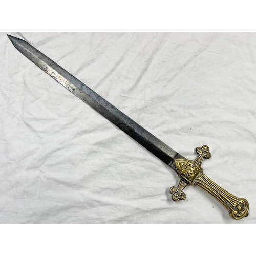 1070 - VICTORIAN 1856 PATTERN MK1 DRUMMERS SWORD WITH 48CM LONG STRAIGHT DOUBLE EDGED SWORD, CHARACTERISTIC... 