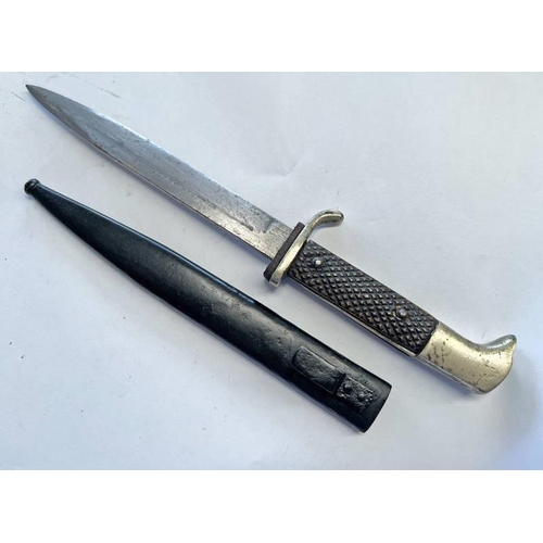 1171 - WW2 GERMAN KNIFE, 17CM LONG PLAIN BLADE, CHEQUERED WOODEN GRIPS WITH ITS STEEL SCABBARD