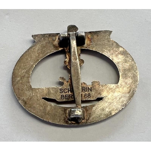 1240 - WW2 STYLE GERMAN KRIEGSMARINE U-BOAT CLASP / BADGE MARKED ''SCHWERIN BERLIN 68'' TO REAR