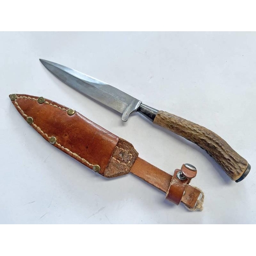 1284 - J H BECKER, SOLINGEN BOOT / HUNTING KNIFE WITH 11CM LONG BLADE WITH REMAINS OF ETCHED DECORATION, ST... 