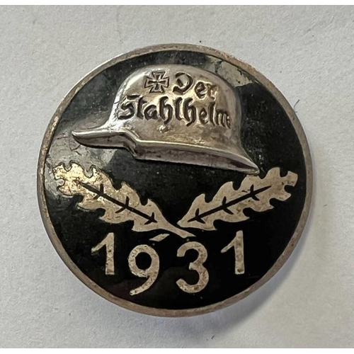 1318 - GERMAN THIRD REICH DER STAHLHELM 1931 BADGE, REAR MARKED GES GESCH, XI 3, II NO 1639 - POSSIBLY