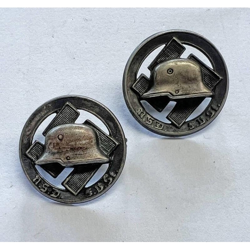 1323 - TWO DER STAHLHELM GERMAN FRONTLINE FIGHTER GROUP MEMBERSHIP BADGES